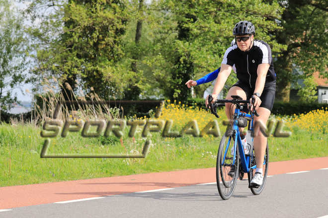 EM3789.jpg